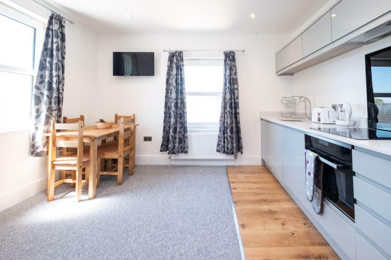 Rowan - Three Tuns Apartments , Wickham Market - By Aldeburgh Coastal Cottages Pettistree Екстериор снимка
